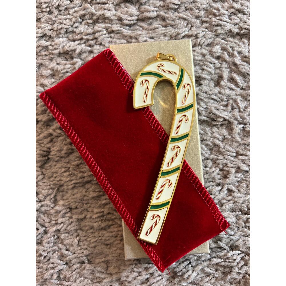 NIB 	WALLACE Made In Usa Gold Plated And Enameled Candy Cane Ornament